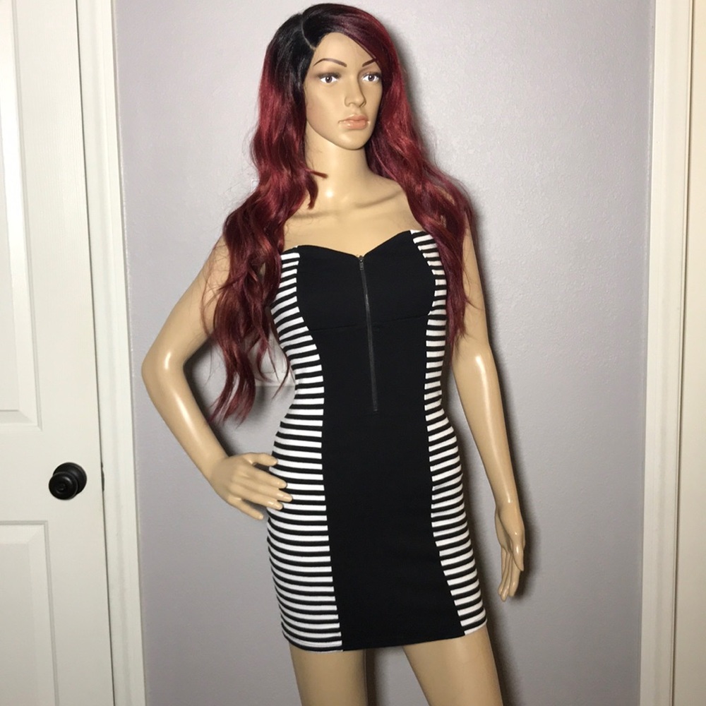 G by Guess strapless dress